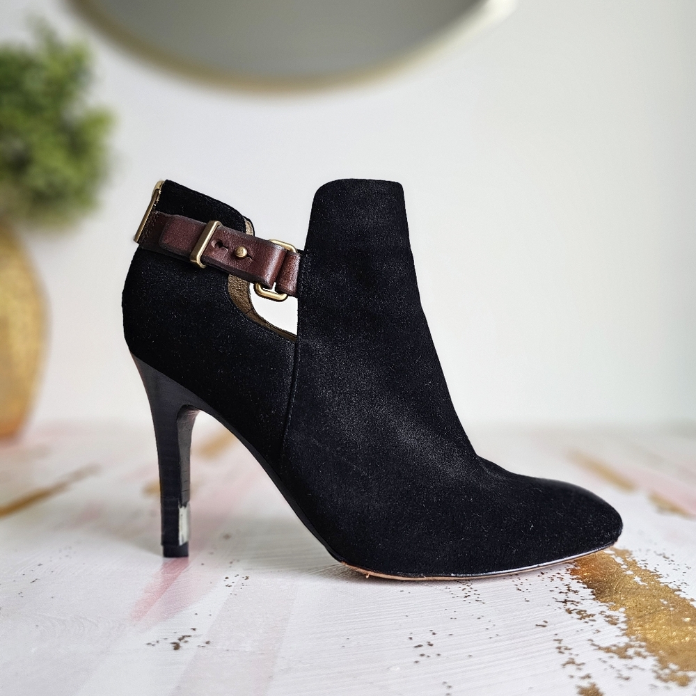 Coach "Ann" Black Suede Leather Elegant Booties Buckle Boots Heels Shoes Size 8B - Picture 5 of 15